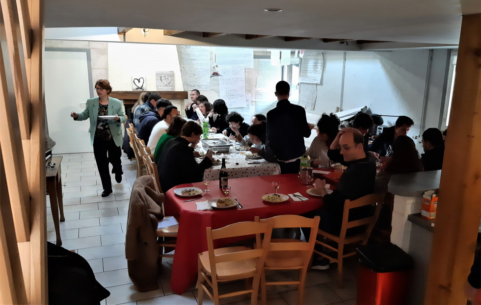repas deux groupes